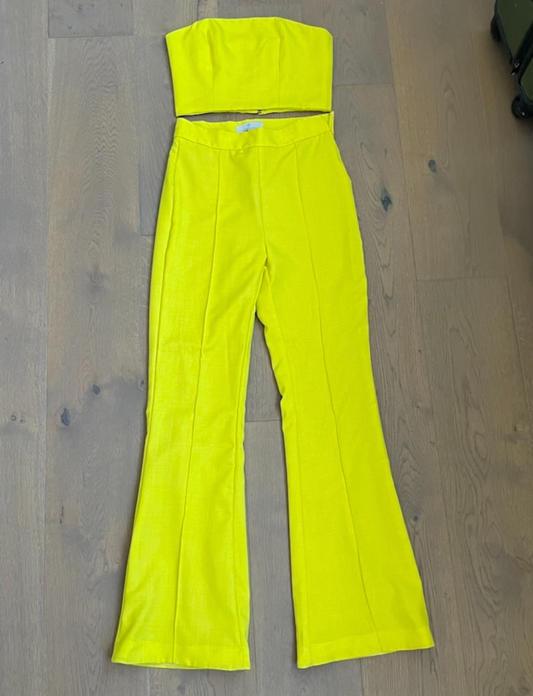 Set neon strapless acampanado